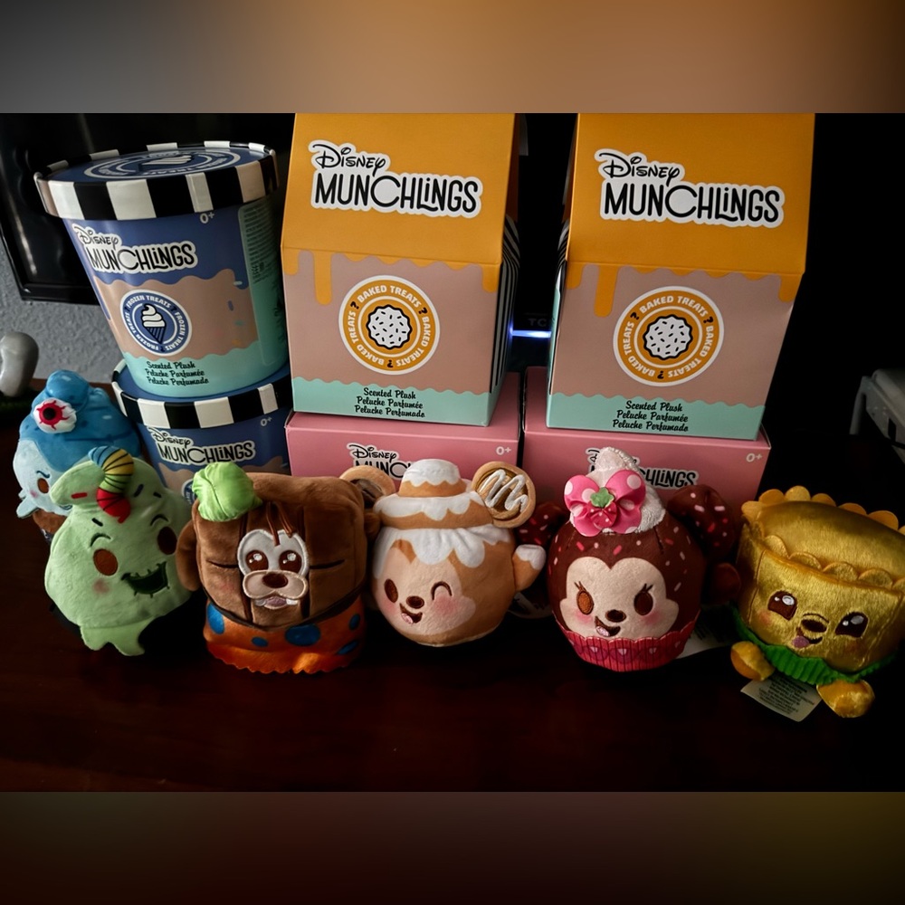 2022 2 from each of the First Three Collections of Disney Munchlings